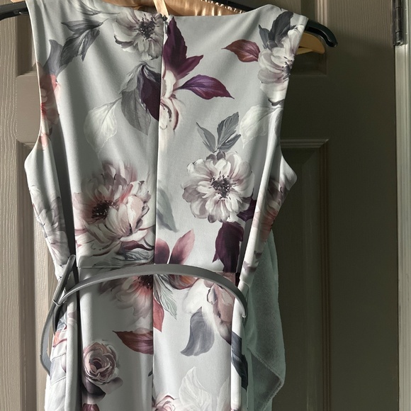 Floral Print Dress - Picture 4 of 5